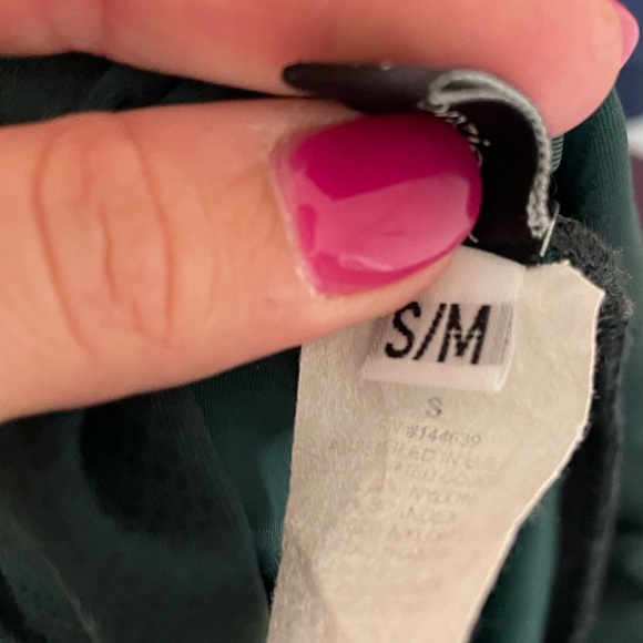 | ONZIE | leggings. Size S/M. - Picture 4 of 8